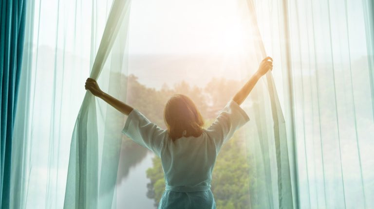 Selecting the Perfect Curtains for Your Bedroom Windows