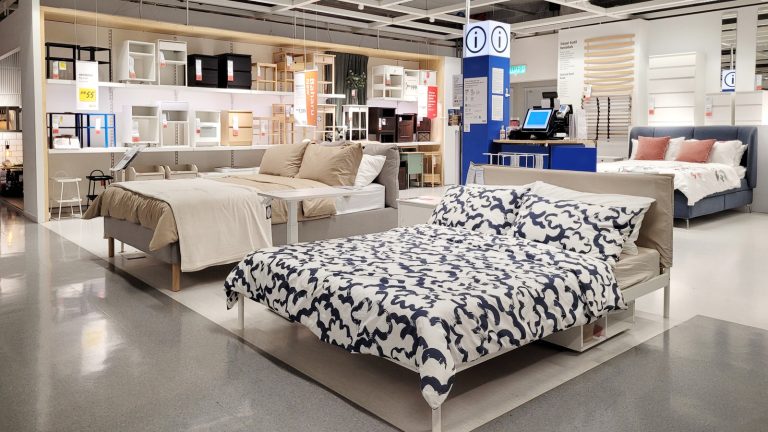 Is the IKEA Trundle Bed a Smart Choice for Your Room? Insights from Buyers