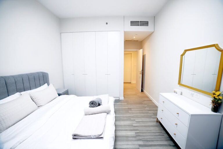 Evaluating HomeGoods and At Home: A Practical Perspective